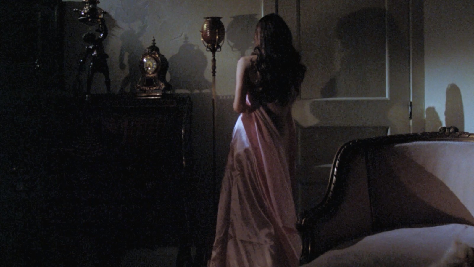 Victoria Principal in The Naked Ape (1973) 1080p Blu-ray Remux - NCS