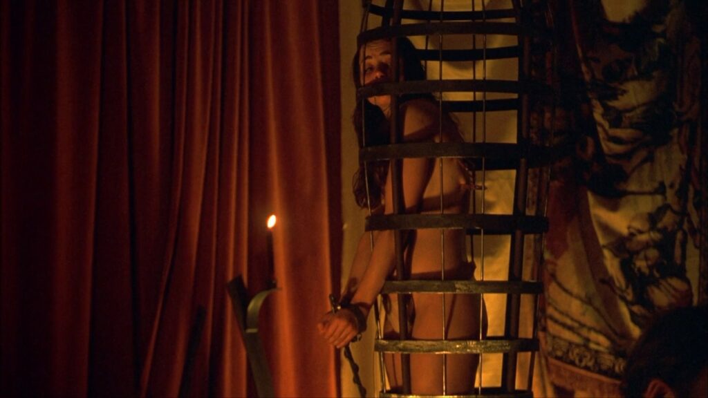 Linda Cardellini Nude Cage Strangeland 1998 1080p Web 01 NCS 01